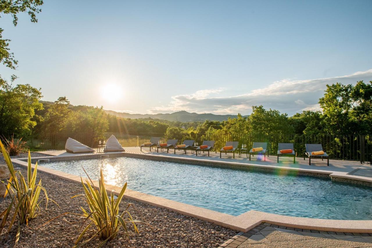 Luxury Villa Santa Cruz With Xl Pool And Jacuzzi Potpićan Eksteriør bilde
