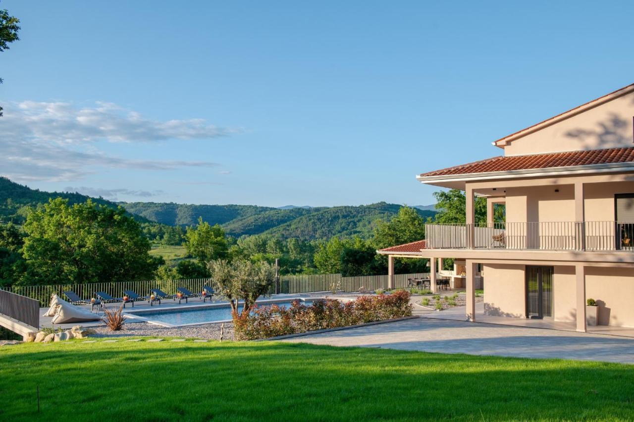 Luxury Villa Santa Cruz With Xl Pool And Jacuzzi Potpićan Eksteriør bilde