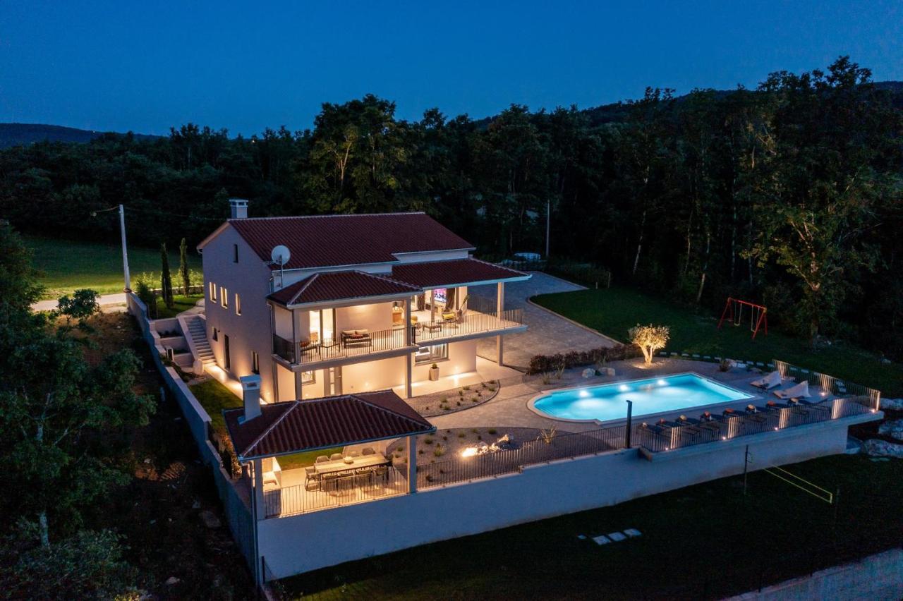 Luxury Villa Santa Cruz With Xl Pool And Jacuzzi Potpićan Eksteriør bilde